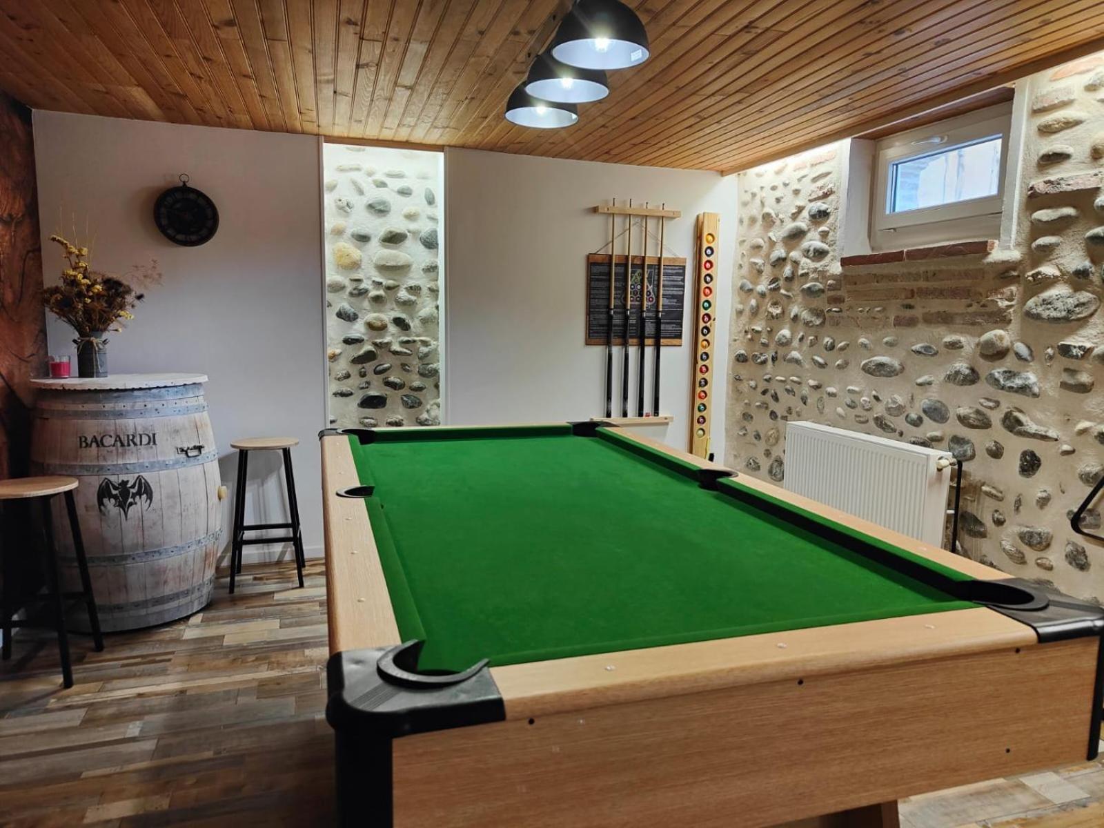 Villa Garona Avec Billard Proche Pyrenees Cazeres Екстериор снимка