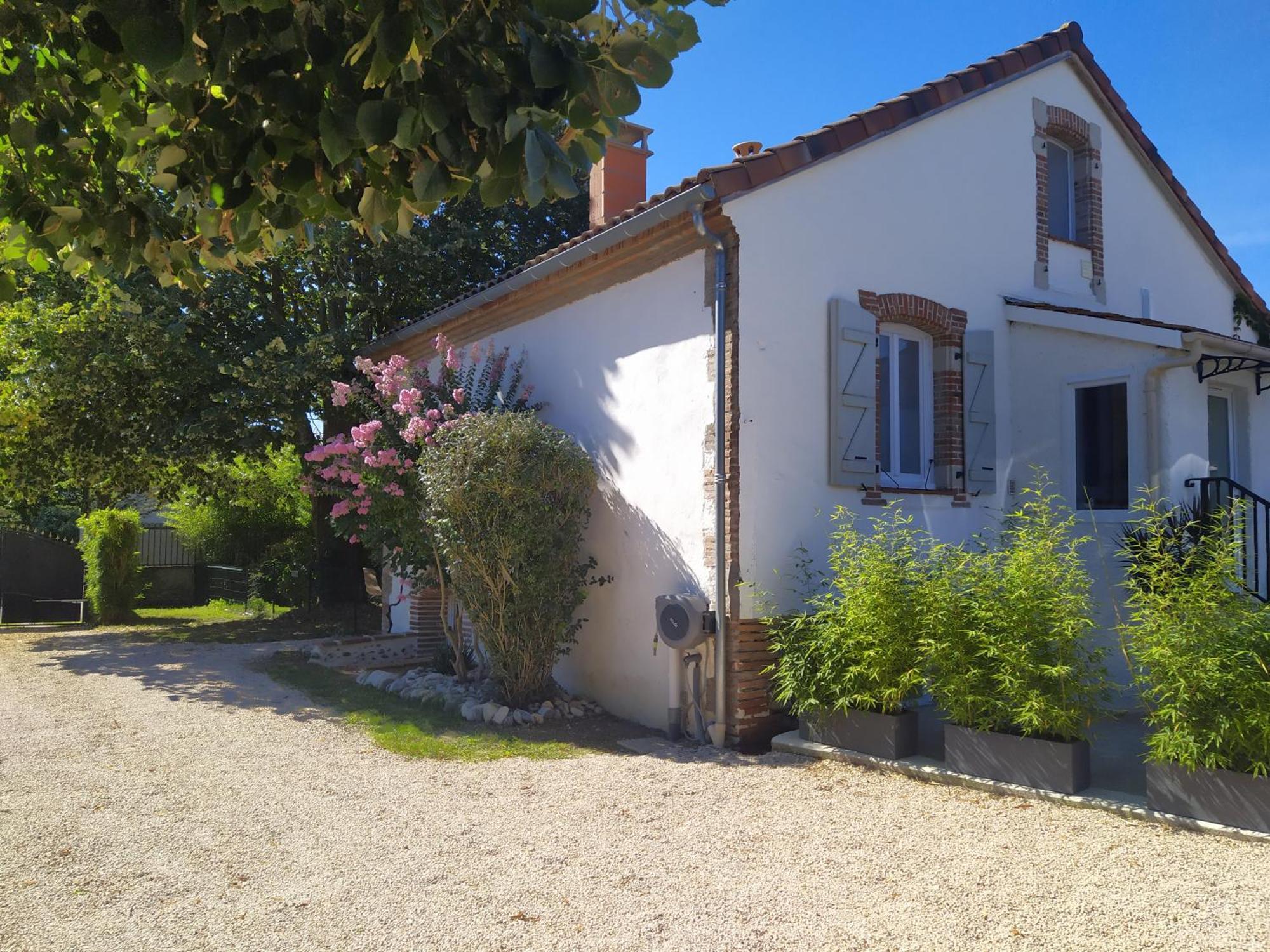 Villa Garona Avec Billard Proche Pyrenees Cazeres Екстериор снимка